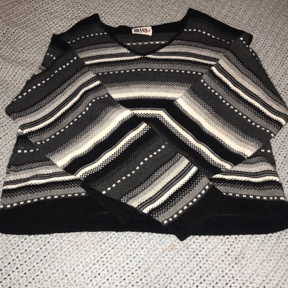 Patterned Crop Sweater